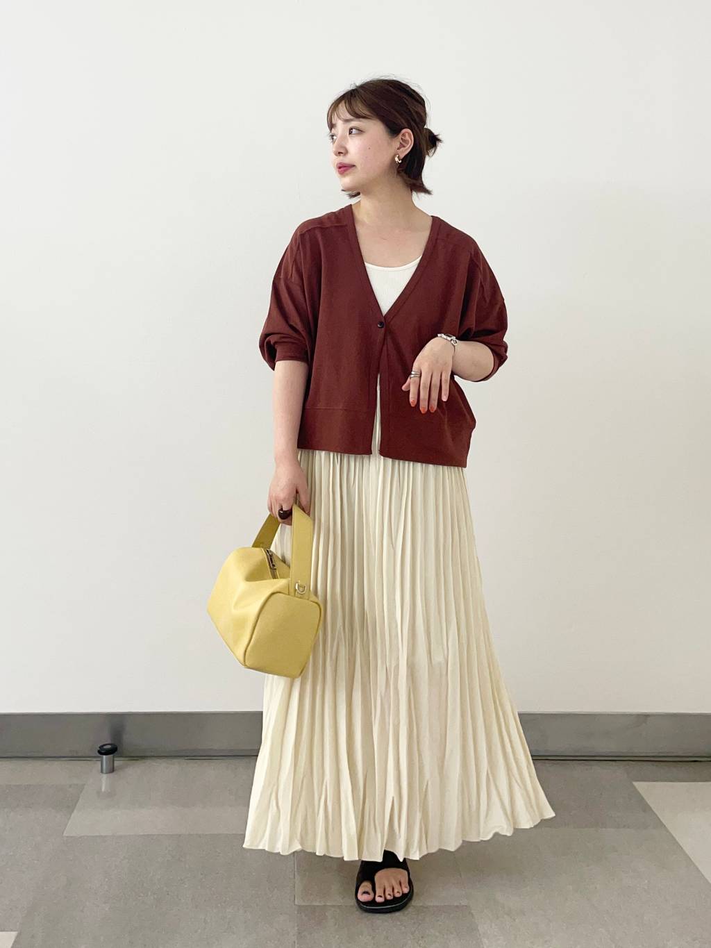 LAKOLEのコーディネートを紹介します。｜Rakuten Fashion(楽天ファッション／旧楽天ブランドアベニュー)1439856