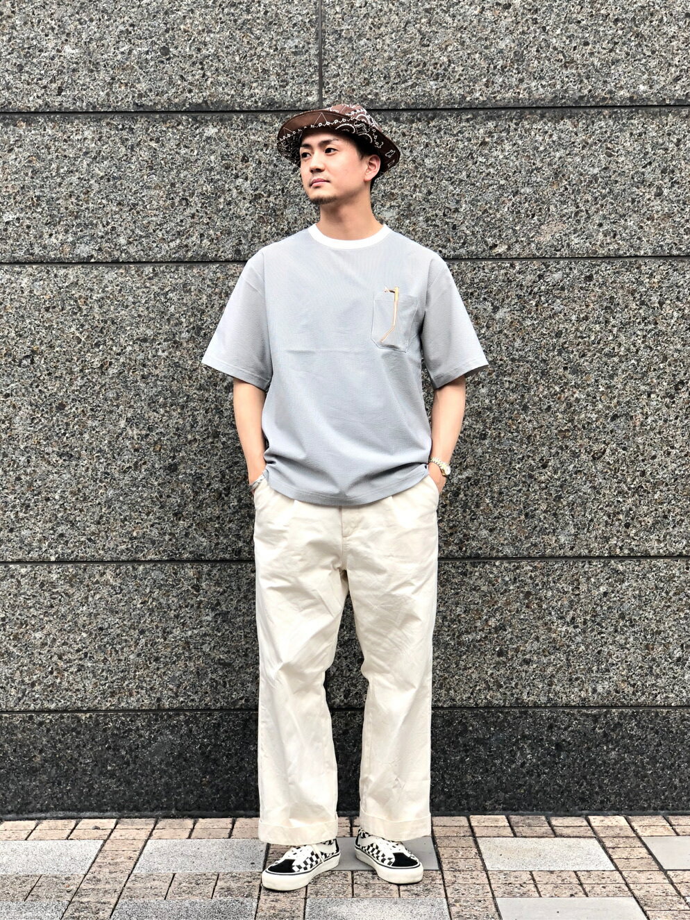 417 EDIFICEのコーディネートを紹介します。｜Rakuten Fashion(楽天ファッション／旧楽天ブランドアベニュー)1457109