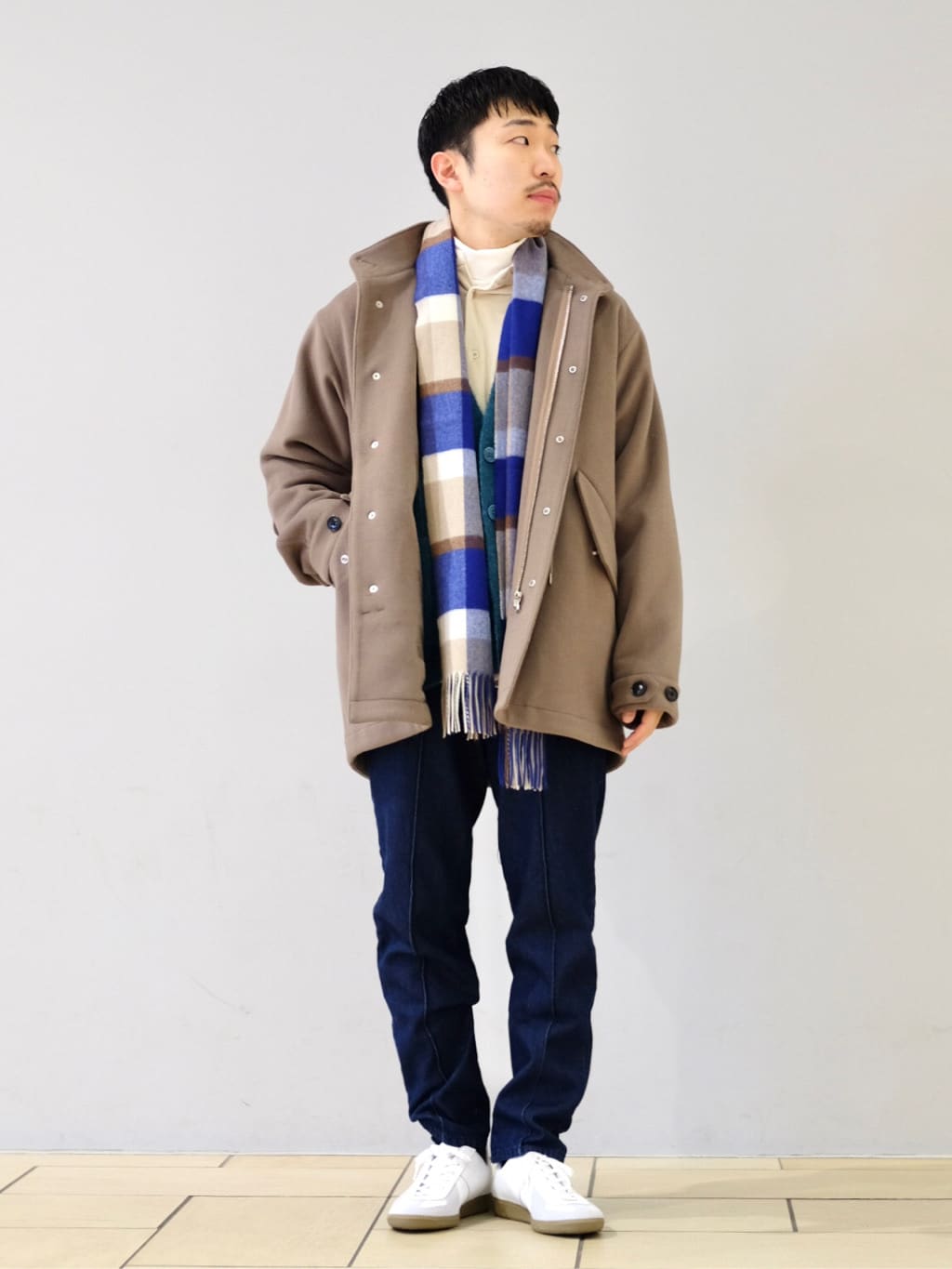 417 EDIFICEのコーディネートを紹介します。｜Rakuten Fashion(楽天ファッション／旧楽天ブランドアベニュー)1457392