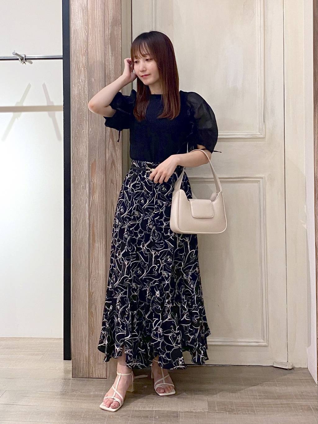 mysty womanのビットベルトを使ったコーディネートを紹介します。｜Rakuten Fashion(楽天ファッション／旧楽天ブランドアベニュー)1460440