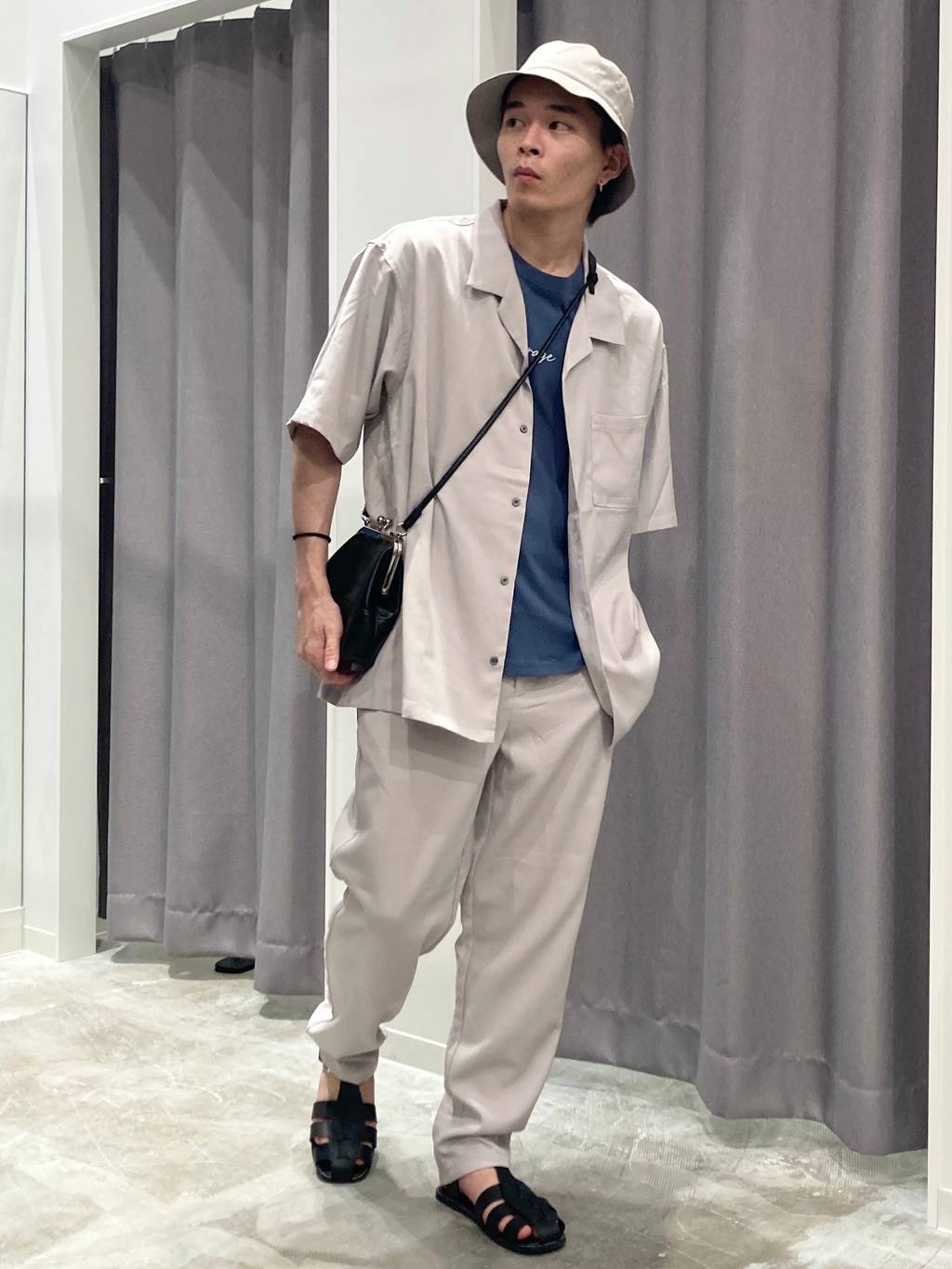 LAKOLEのコーディネートを紹介します。｜Rakuten Fashion(楽天ファッション／旧楽天ブランドアベニュー)1502874