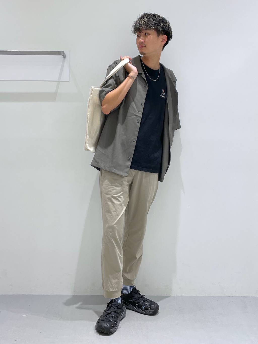 LAKOLEのコーディネートを紹介します。｜Rakuten Fashion(楽天ファッション／旧楽天ブランドアベニュー)1505424