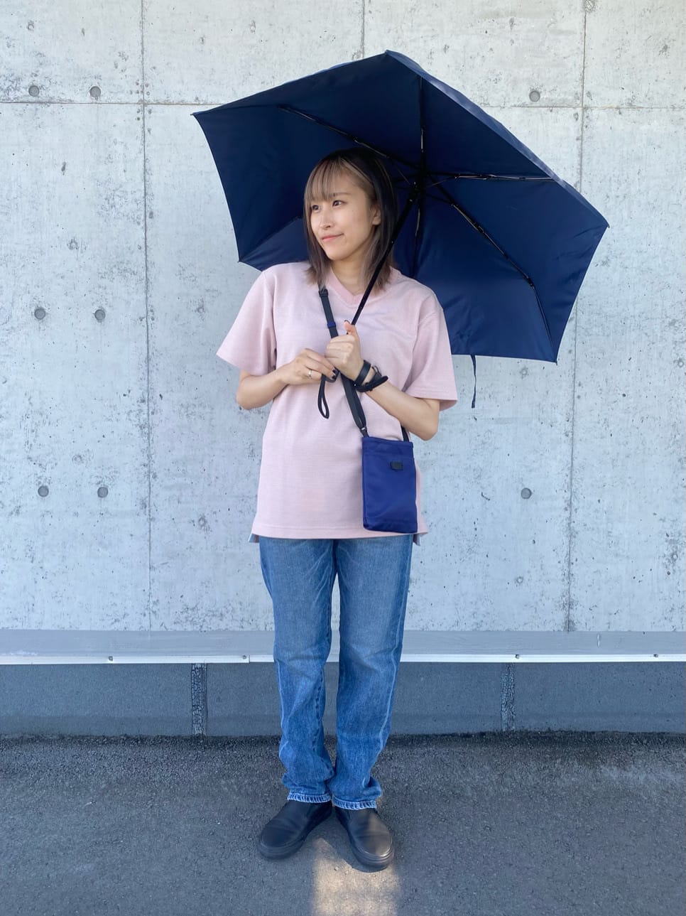 TAKEO KIKUCHIの自動開閉式 折りたたみ傘を使ったコーディネートを紹介します。｜Rakuten Fashion(楽天ファッション／旧楽天ブランドアベニュー)1518193