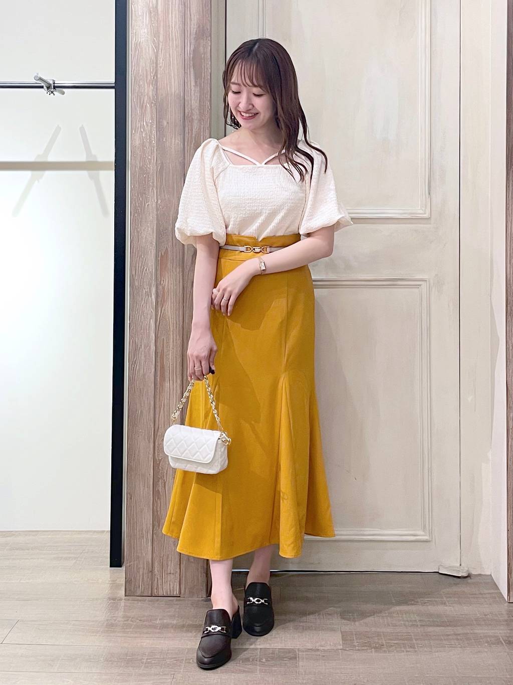 mysty womanのビットベルトを使ったコーディネートを紹介します。｜Rakuten Fashion(楽天ファッション／旧楽天ブランドアベニュー)1523526