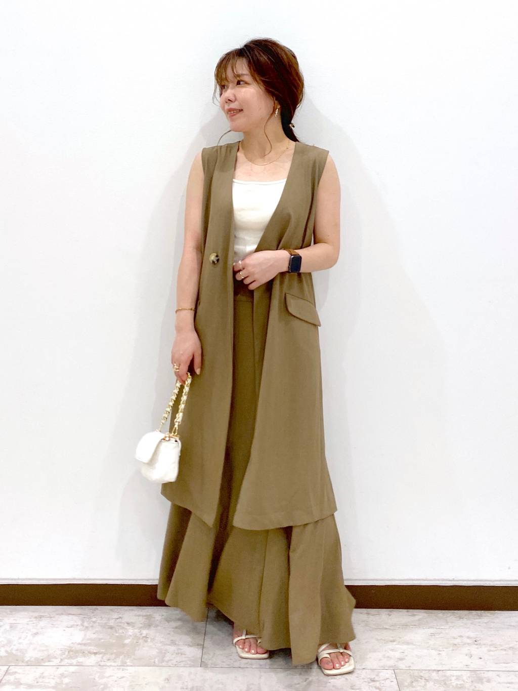 mysty womanの前後2WAYテレコタンクを使ったコーディネートを紹介します。｜Rakuten Fashion(楽天ファッション／旧楽天ブランドアベニュー)1523536