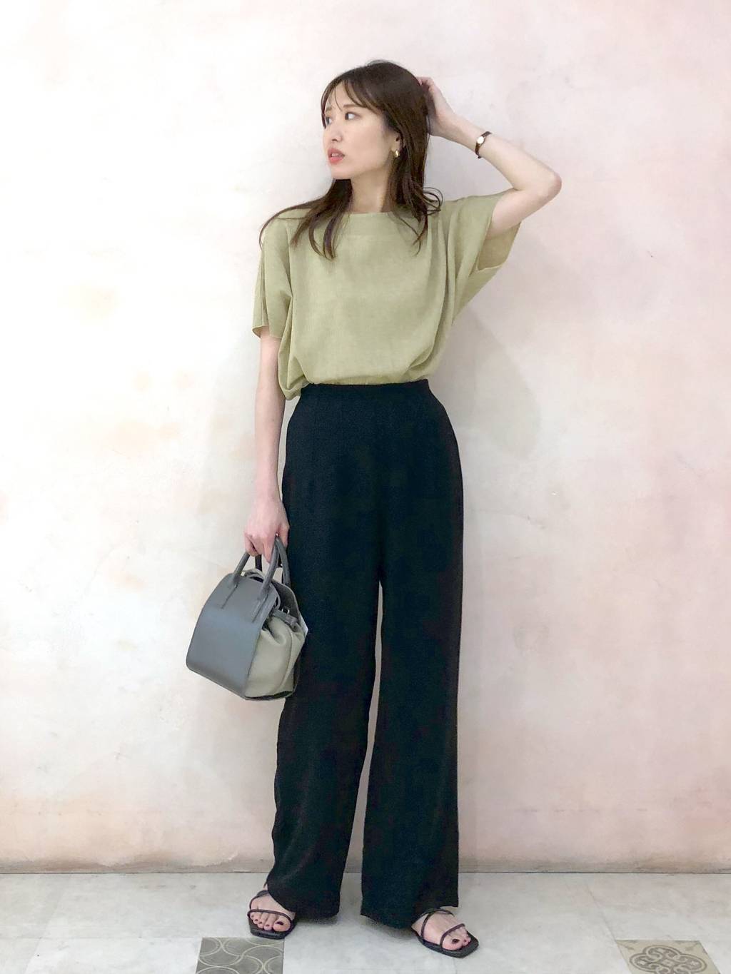 LAKOLEのコーディネートを紹介します。｜Rakuten Fashion(楽天ファッション／旧楽天ブランドアベニュー)1531481