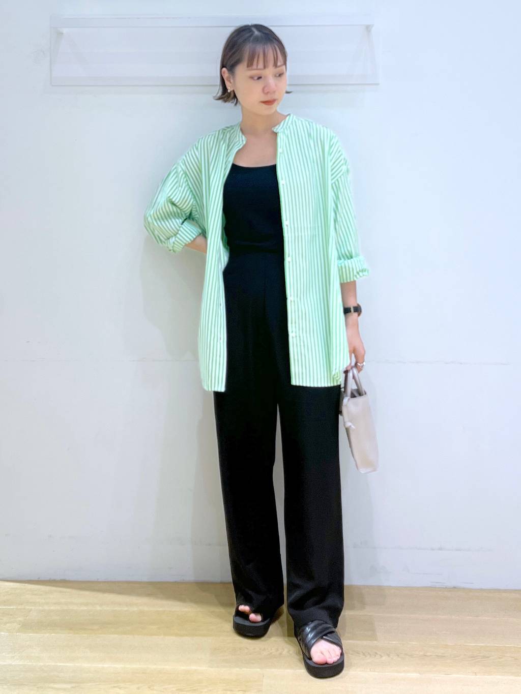 LAKOLEのコーディネートを紹介します。｜Rakuten Fashion(楽天ファッション／旧楽天ブランドアベニュー)1531486