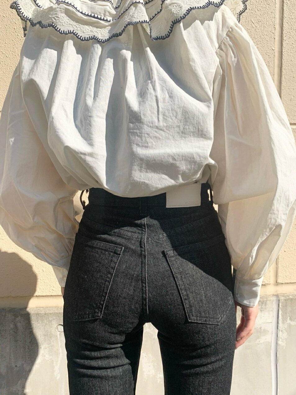 moussyのPLAIN JEANS BLK STRAIGHT SLIMを使ったコーディネート