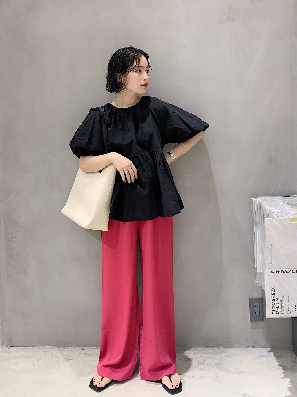 LAKOLEのコーディネートを紹介します。｜Rakuten Fashion(楽天ファッション／旧楽天ブランドアベニュー)1568177