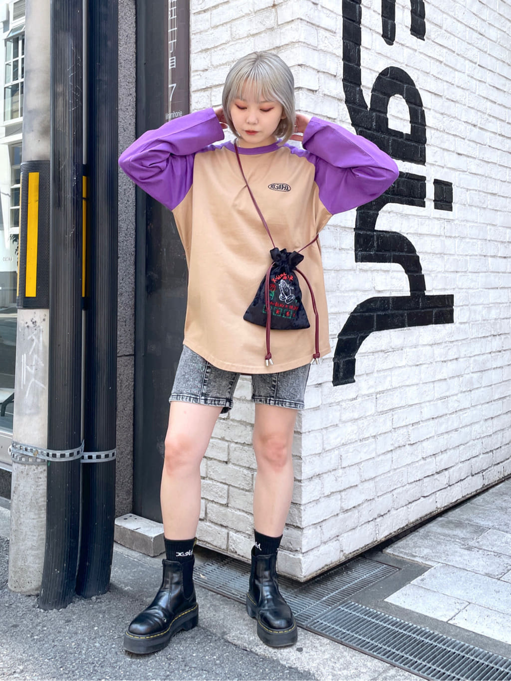 X Girlのwarp Logo Big B B Tee Tシャツ X Girlを使ったコーディネート Rakuten Fashion 楽天 ファッション 旧楽天ブランドアベニュー