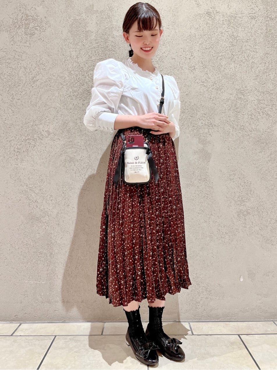 Maison de FLEURのコーディネートを紹介します。｜Rakuten Fashion(楽天ファッション／旧楽天ブランドアベニュー)1575582