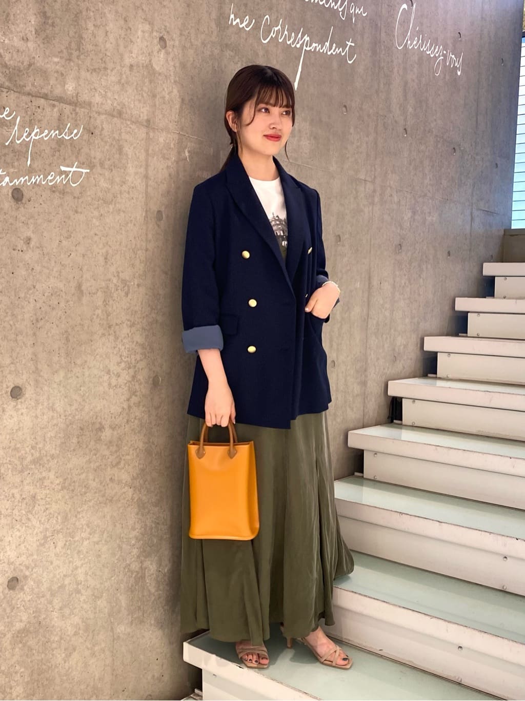 SLOBE IENAの《追加》金ボタンブレザーを使ったコーディネート