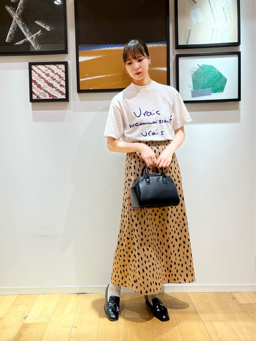 UNITED ARROWS LTD. OUTLETのサテン ナロー プリント スカートを使ったコーディネート | Rakuten  Fashion(楽天ファッション／旧楽天ブランドアベニュー)1581866