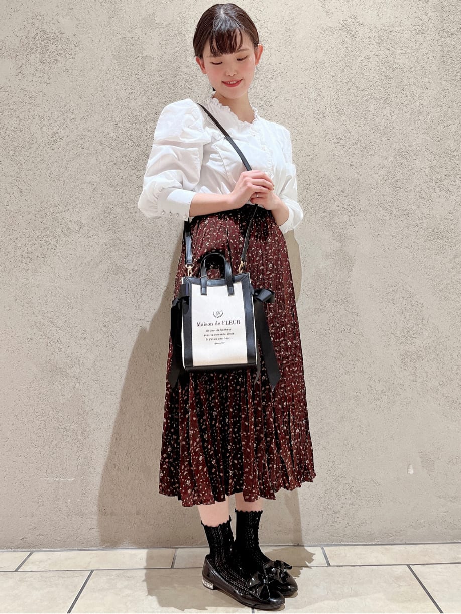 Maison de FLEURのコーディネートを紹介します。｜Rakuten Fashion(楽天ファッション／旧楽天ブランドアベニュー)1587351