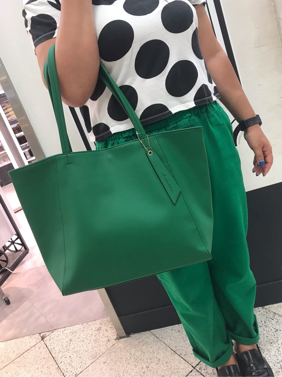 Its Demoの プチプラ 6色展開 デイリー使いok カラフルa4トートを使ったコーディネート Rakuten Fashion 楽天ファッション 旧楽天ブランドアベニュー Its Demoの プチプラ 6色展開 デイリー使いok カラフルa4トートを使ったコーディネート Rakuten Fashion 楽天ファッション 旧楽天ブランドアベニュー