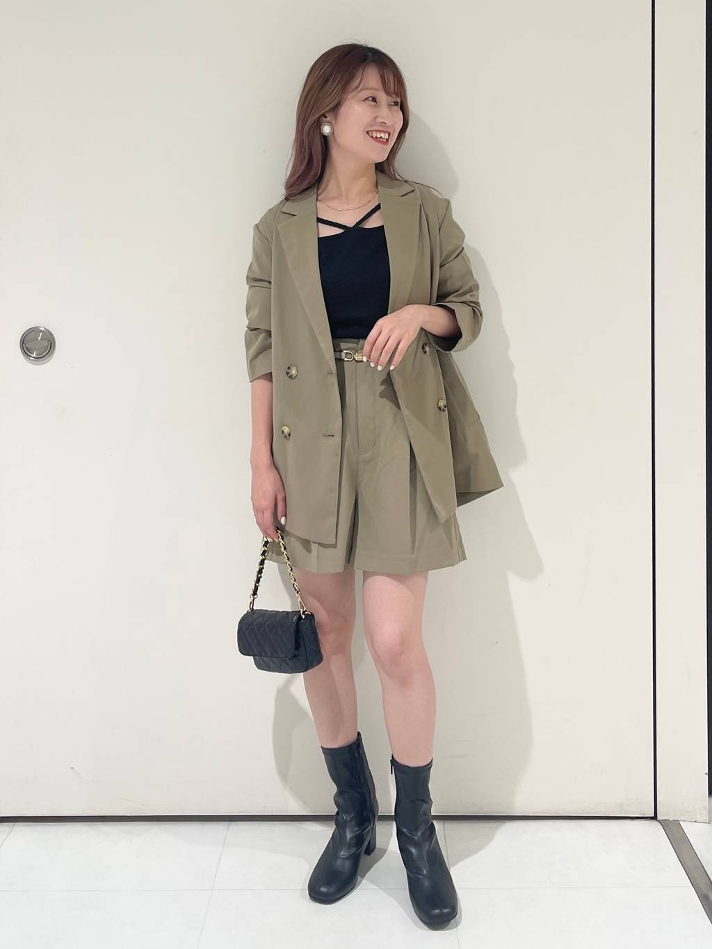 mysty womanのビットベルトを使ったコーディネートを紹介します。｜Rakuten Fashion(楽天ファッション／旧楽天ブランドアベニュー)1616009