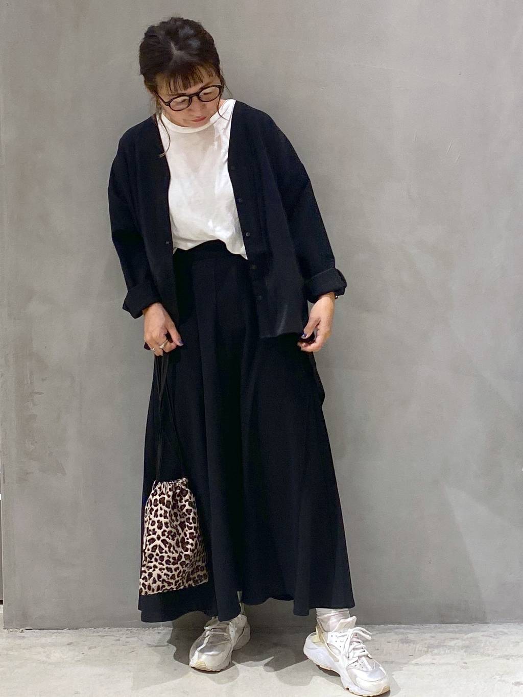 LAKOLEのクラウンパントサングラスを使ったコーディネートを紹介します。｜Rakuten Fashion(楽天ファッション／旧楽天ブランドアベニュー)1623151