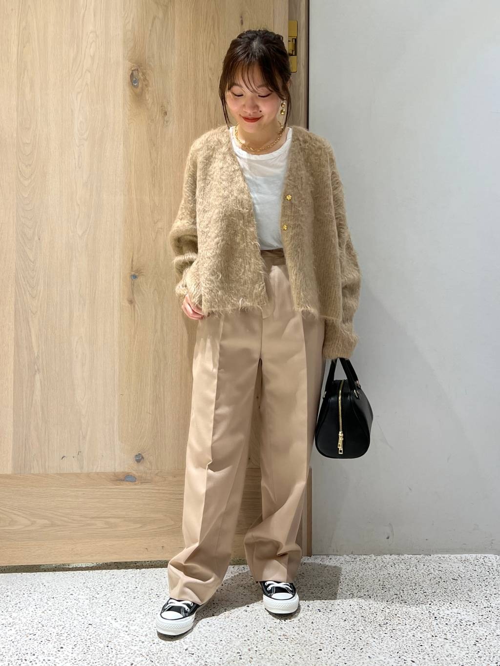 Curensologyのコーディネートを紹介します。｜Rakuten Fashion(楽天ファッション／旧楽天ブランドアベニュー)1657802