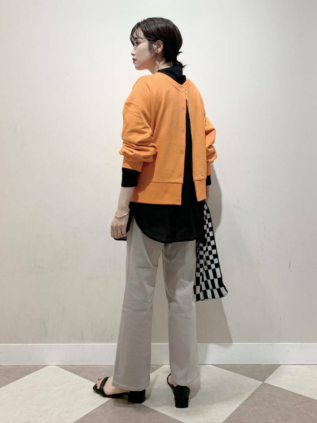 URBAN RESEARCH ITEMSのコーディネートを紹介します。｜Rakuten Fashion(楽天ファッション／旧楽天ブランドアベニュー)1663838