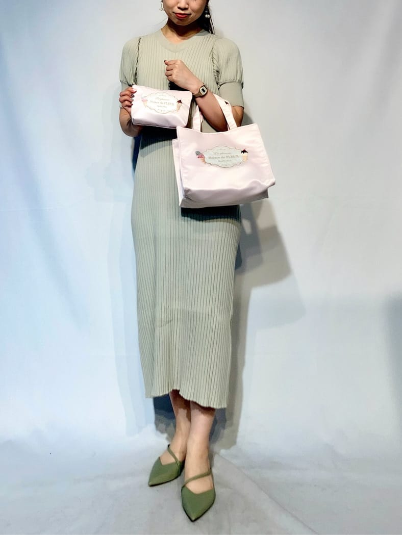 Maison de FLEURのコーディネートを紹介します。｜Rakuten Fashion(楽天ファッション／旧楽天ブランドアベニュー)1667187