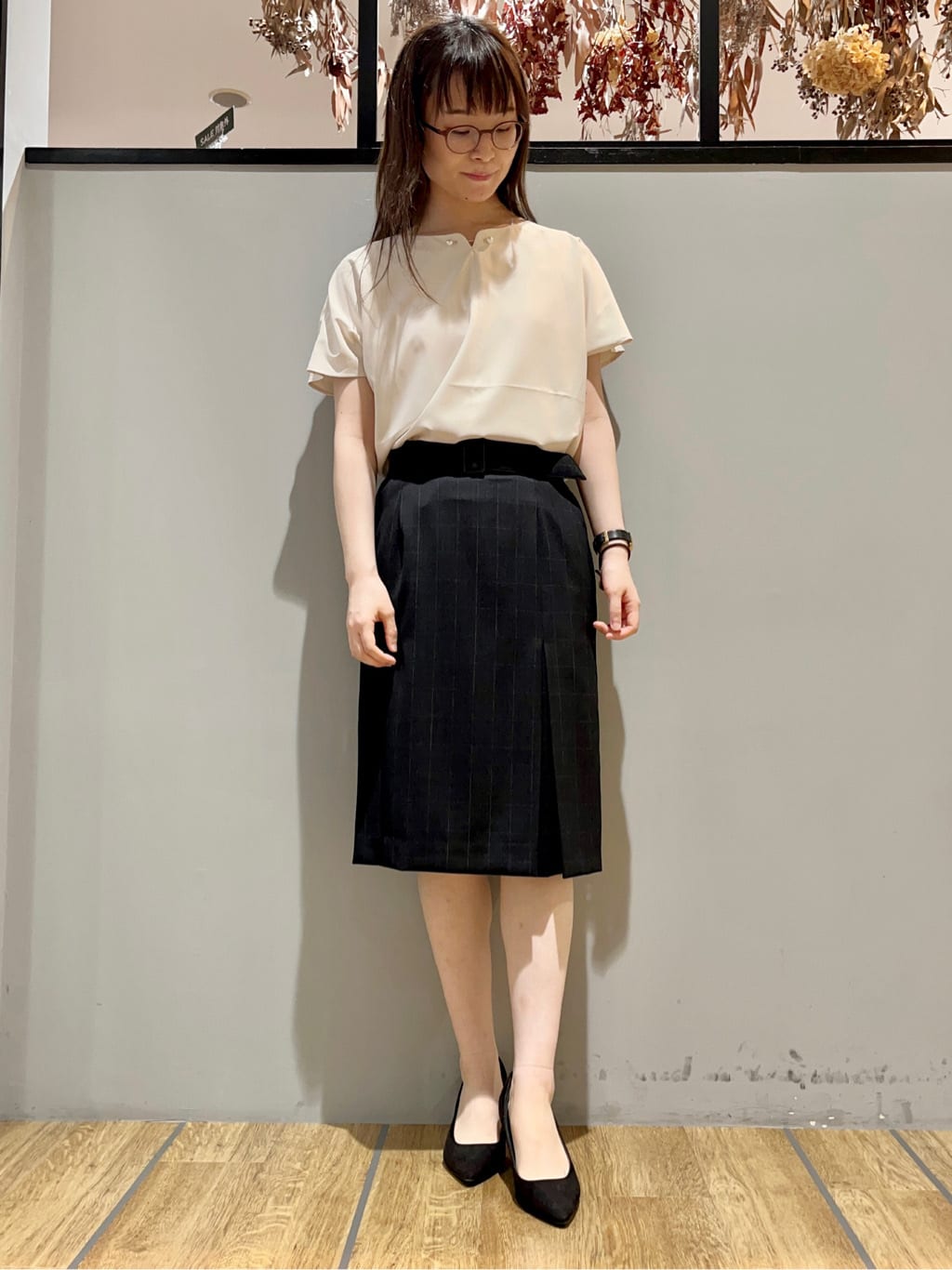 TAKA-Qのストレッチウォッシャブル ウール混 タイトスカート ウィンドペン黒(セットアップ可能)を使ったコーディネートを紹介します。｜Rakuten Fashion(楽天ファッション／旧楽天ブランドアベニュー)1669700