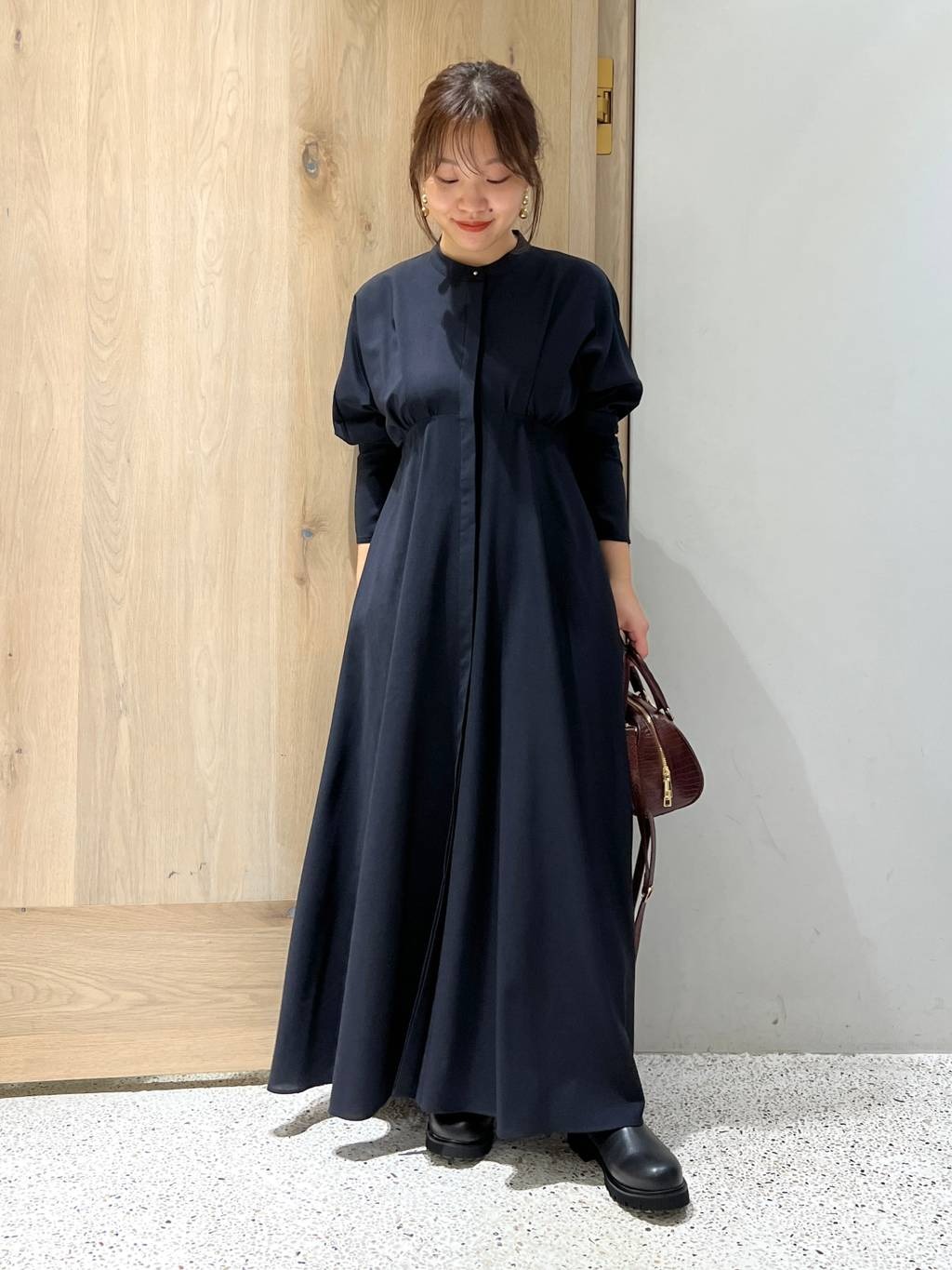 Curensologyのコーディネートを紹介します。｜Rakuten Fashion(楽天ファッション／旧楽天ブランドアベニュー)1715353