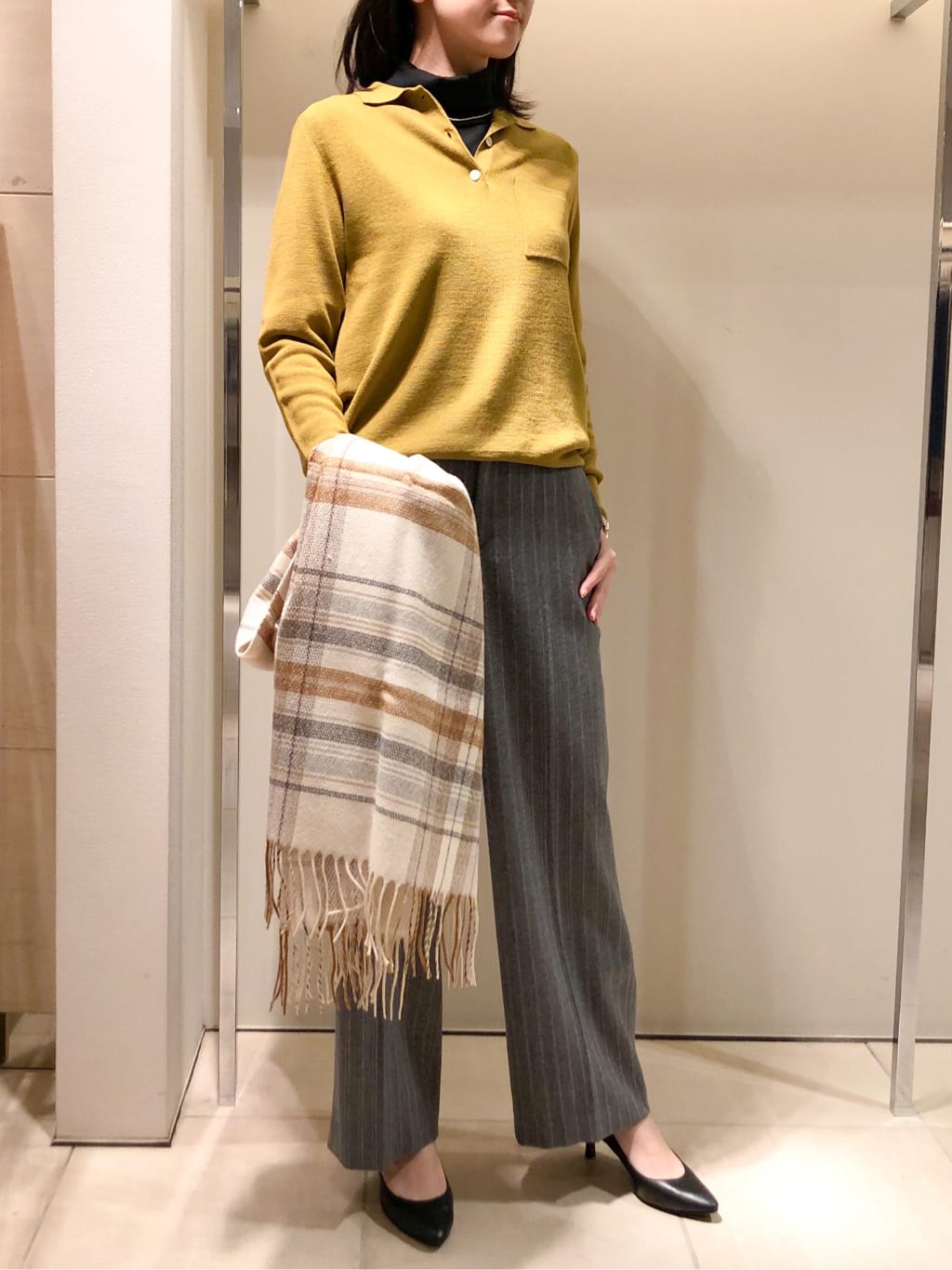 SIPULI レディーストップスのスタイリング・コーディネート