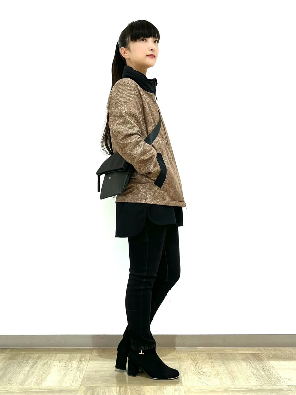 TAKEO KIKUCHIの2WAY ショルダークラッチバッグを使ったコーディネートを紹介します。｜Rakuten Fashion(楽天ファッション／旧楽天ブランドアベニュー)1843456