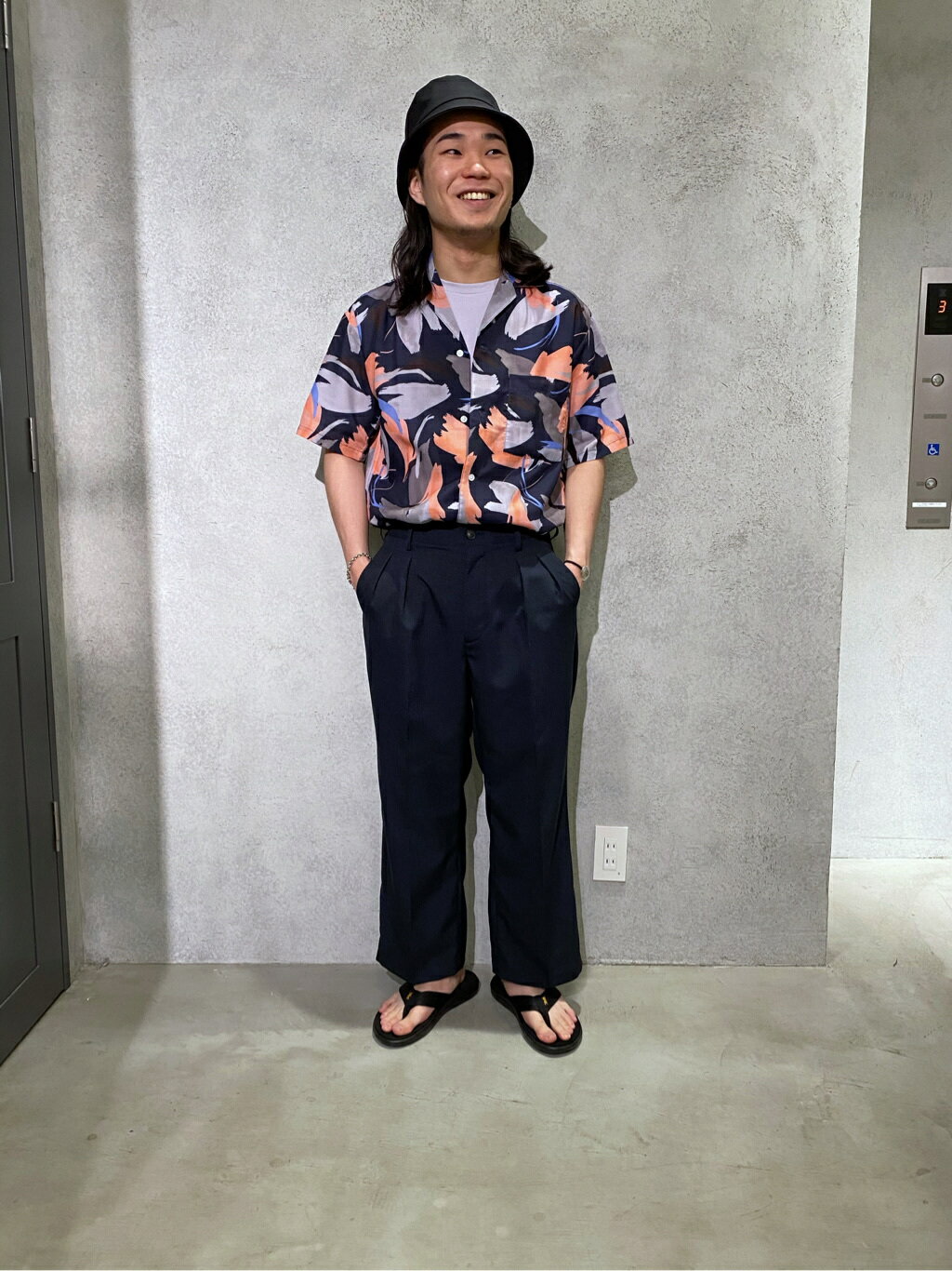 417 EDIFICEのコーディネートを紹介します。｜Rakuten Fashion(楽天ファッション／旧楽天ブランドアベニュー)1911161