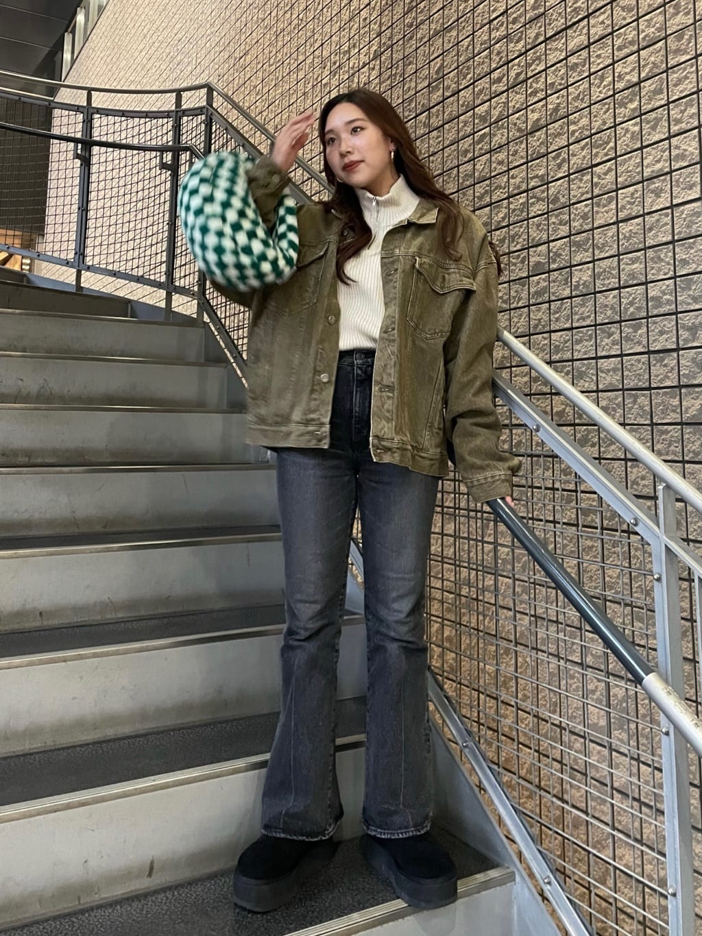 moussy MVS BLACK FLARE-