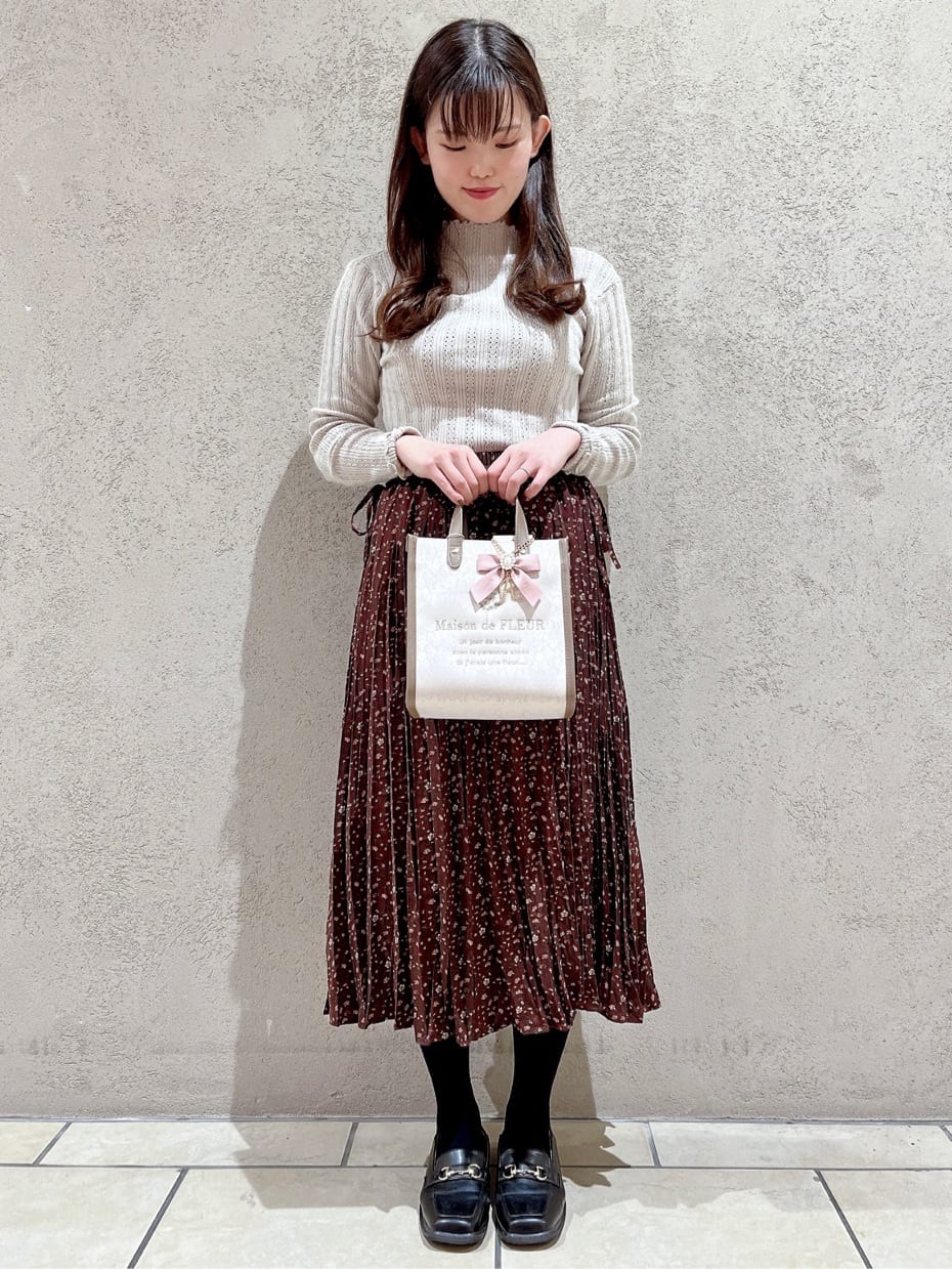 Maison de FLEURのコーディネートを紹介します。｜Rakuten Fashion(楽天ファッション／旧楽天ブランドアベニュー)1948268
