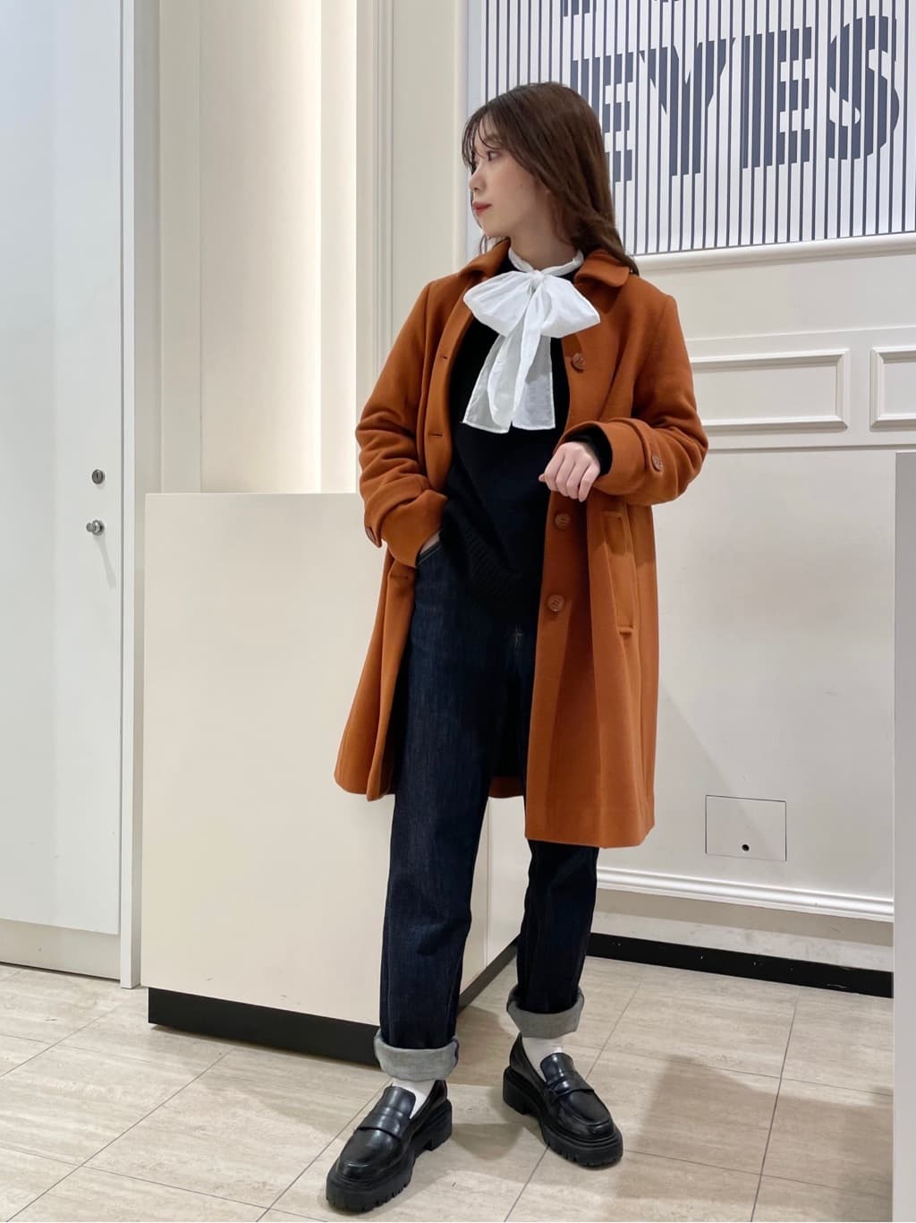 agnes b.のWG51 PANTALON ニューボーイズジーンズを使ったコーディネート | Rakuten  Fashion(楽天ファッション／旧楽天ブランドアベニュー)1990395