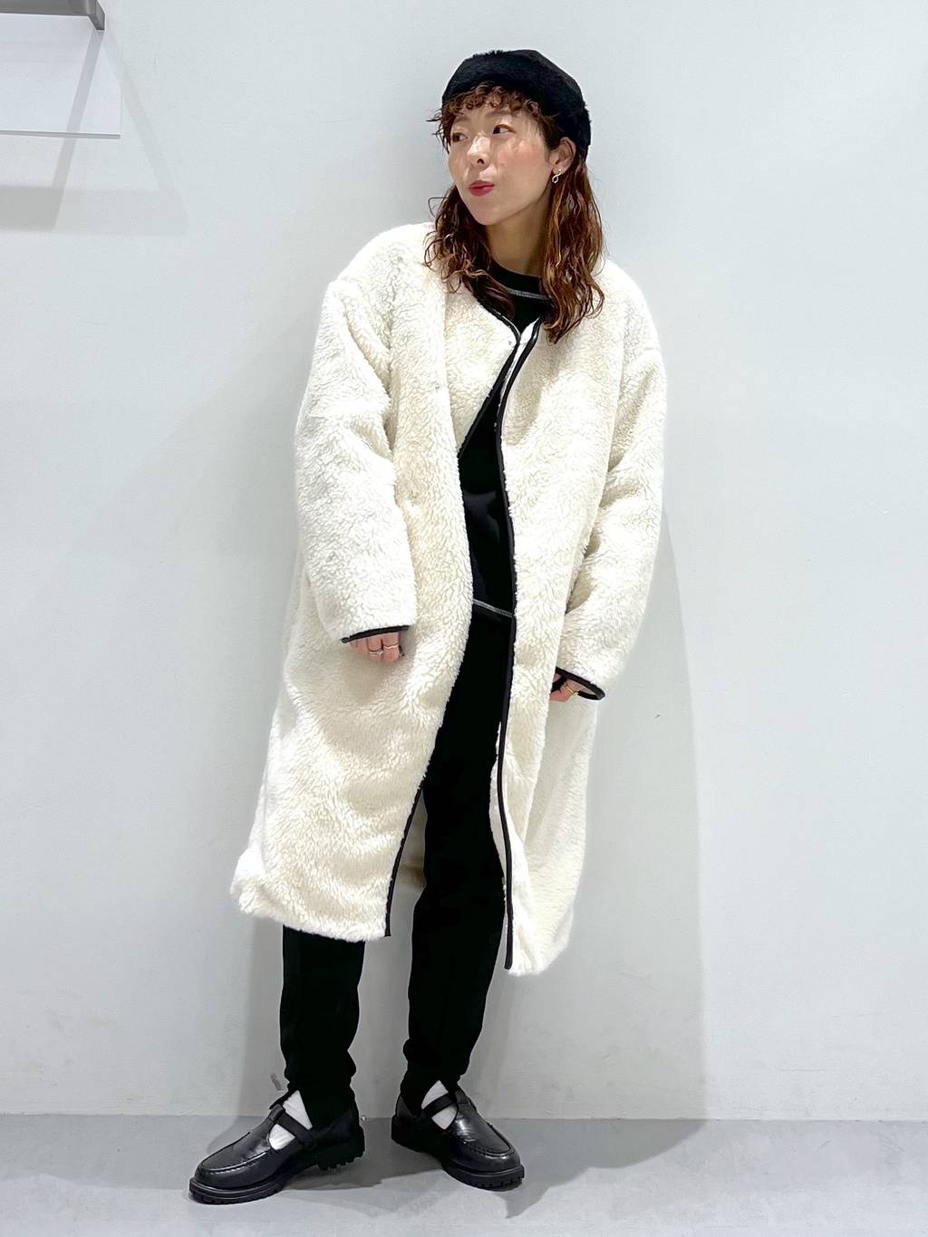 LAKOLEのコーディネートを紹介します。｜Rakuten Fashion(楽天ファッション／旧楽天ブランドアベニュー)2024204