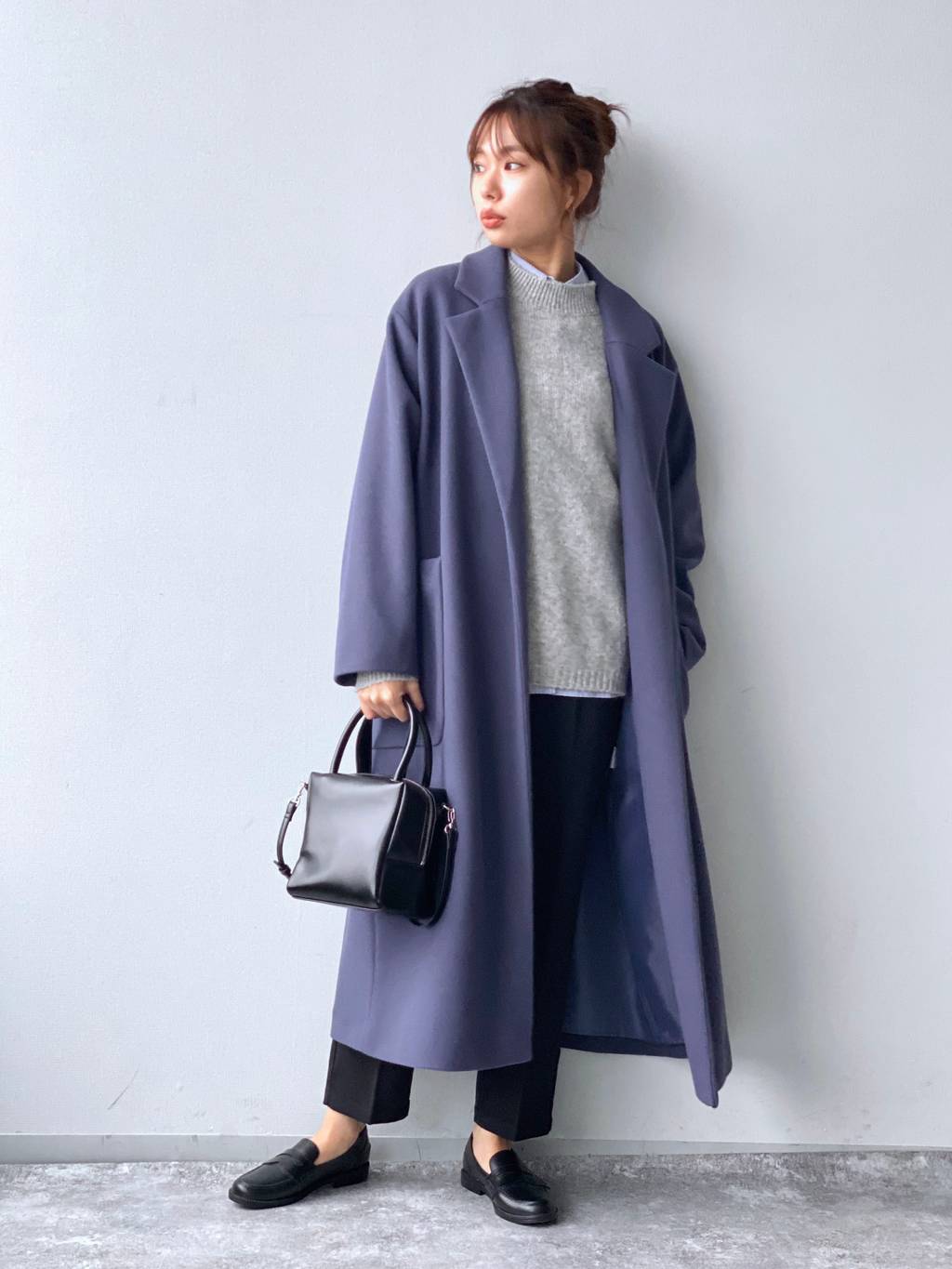 LAKOLEの2WAYスクエアミニボストンバッグを使ったコーディネートを紹介します。｜Rakuten Fashion(楽天ファッション／旧楽天ブランドアベニュー)2030601