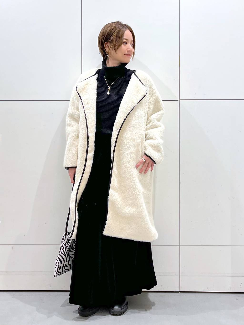 LAKOLEのコーディネートを紹介します。｜Rakuten Fashion(楽天ファッション／旧楽天ブランドアベニュー)2046155