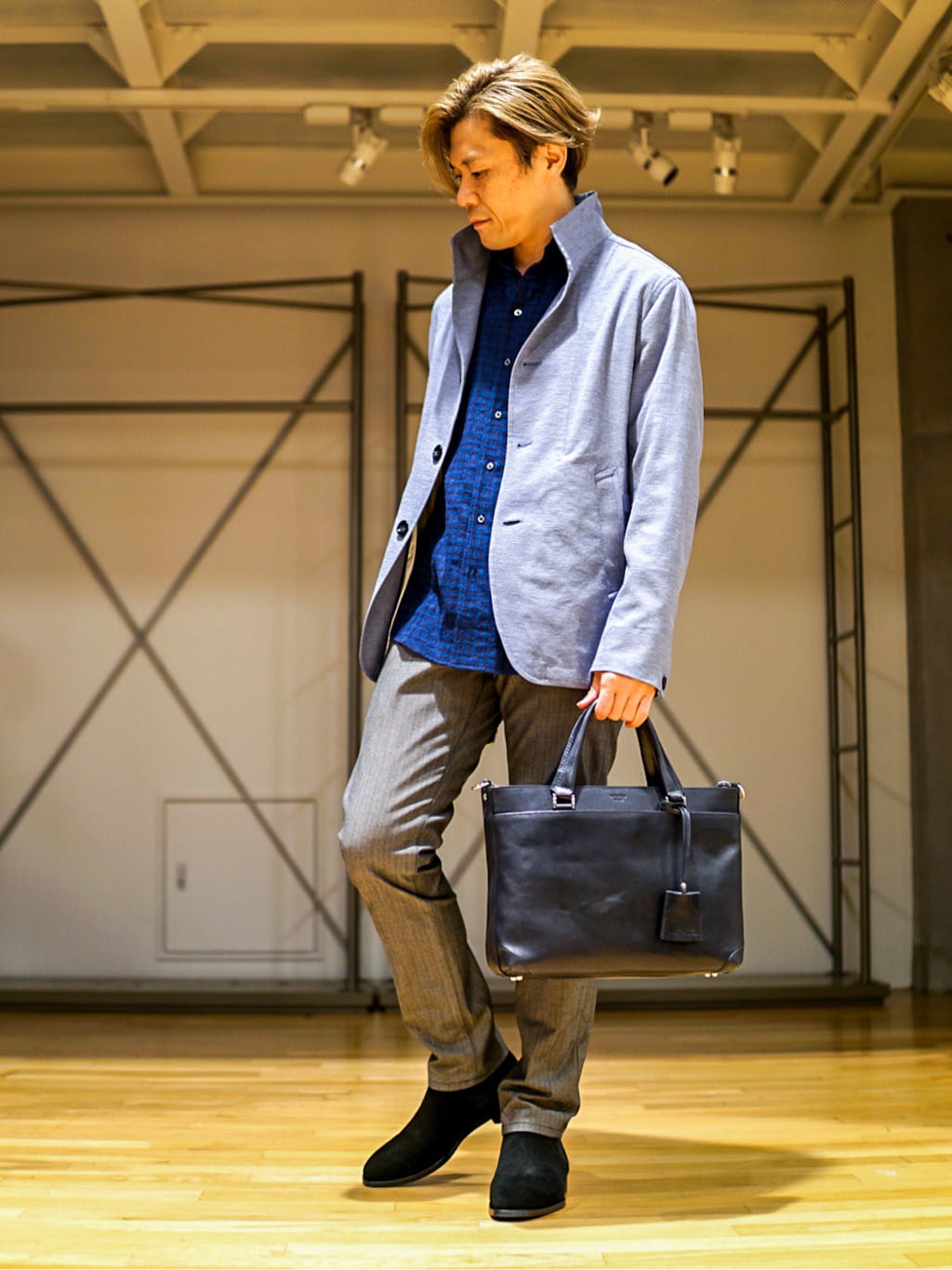 MEN'S BIGIの\大定番/ オンオフ兼用ストレッチスラックス made in japanを使ったコーディネートを紹介します。｜Rakuten Fashion(楽天ファッション／旧楽天ブランドアベニュー)2048723