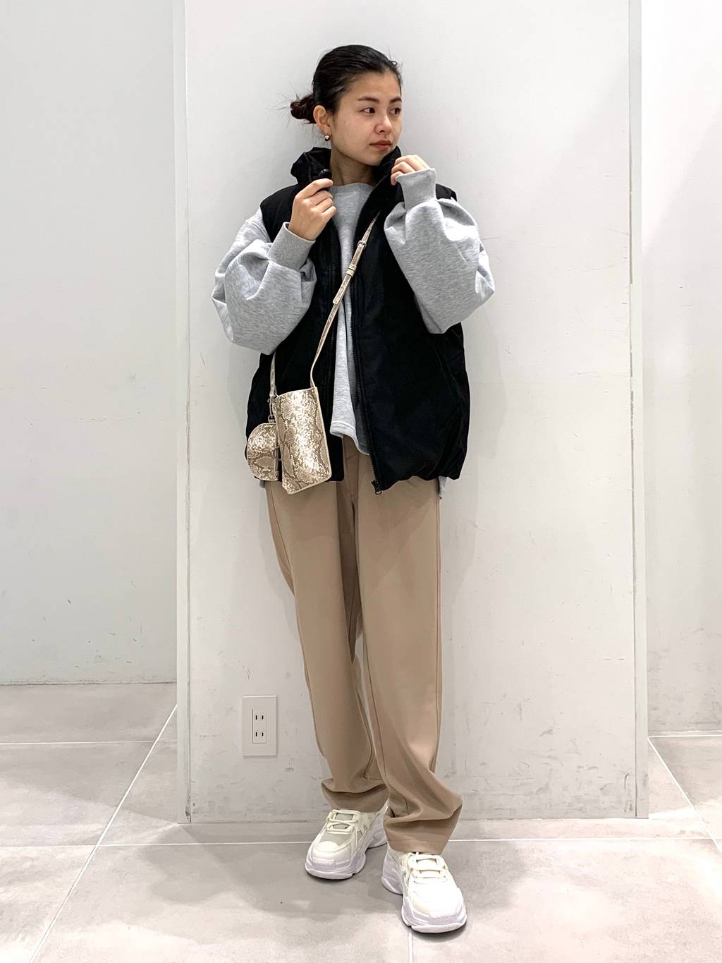 LAKOLEのコーディネートを紹介します。｜Rakuten Fashion(楽天ファッション／旧楽天ブランドアベニュー)2055504