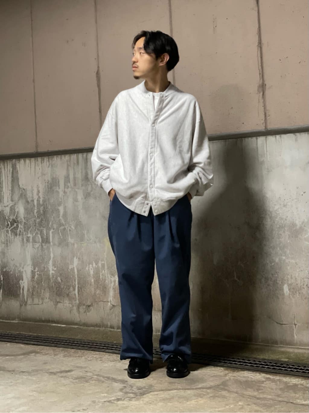 WISMのコーディネートを紹介します。｜Rakuten Fashion(楽天ファッション／旧楽天ブランドアベニュー)2107185
