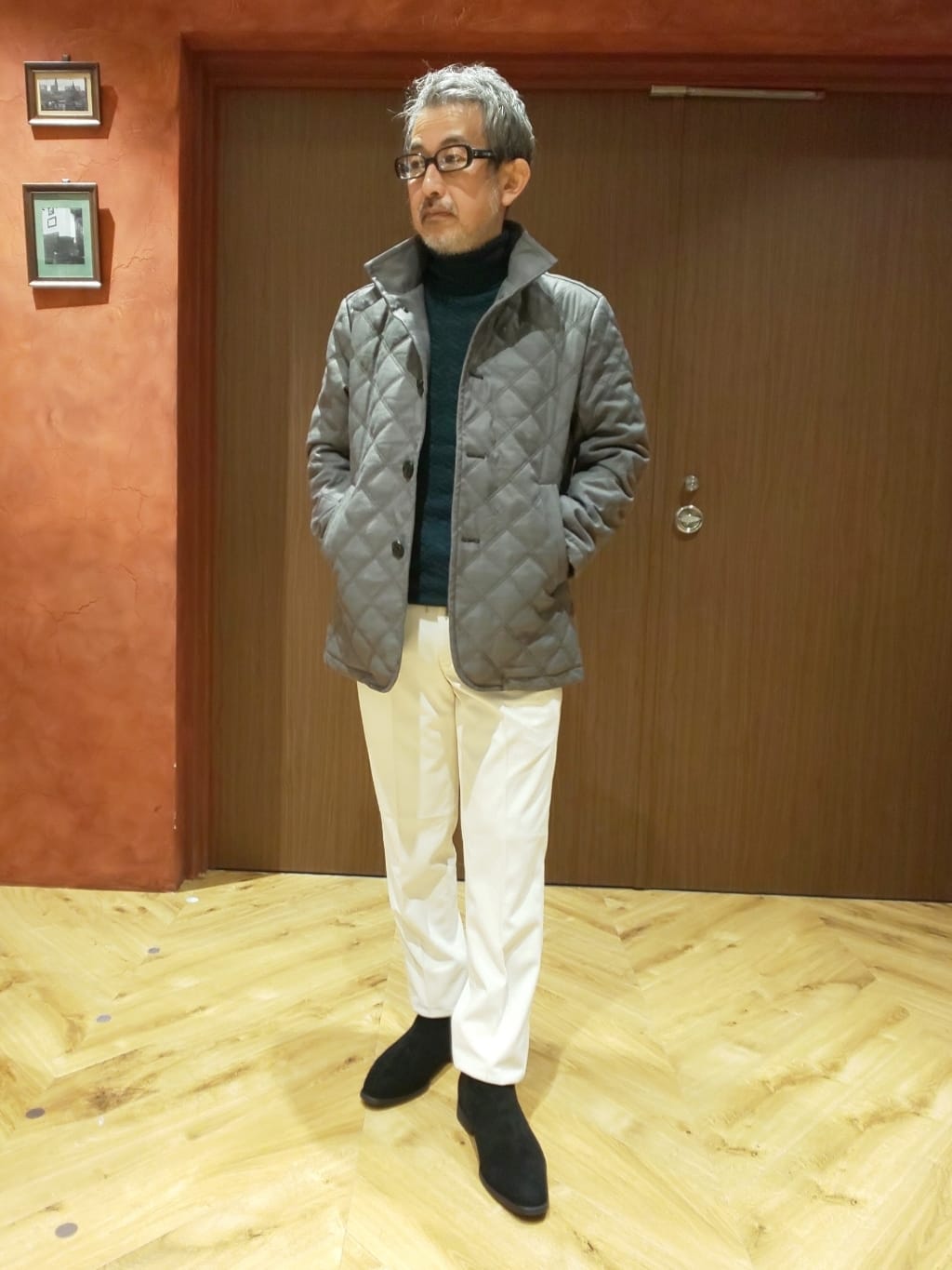 MEN'S BIGIの【俳優 渡部篤郎さん着用】親子コーデュロイストレッチイージースラックスを使ったコーディネートを紹介します。｜Rakuten Fashion(楽天ファッション／旧楽天ブランドアベニュー)2143131