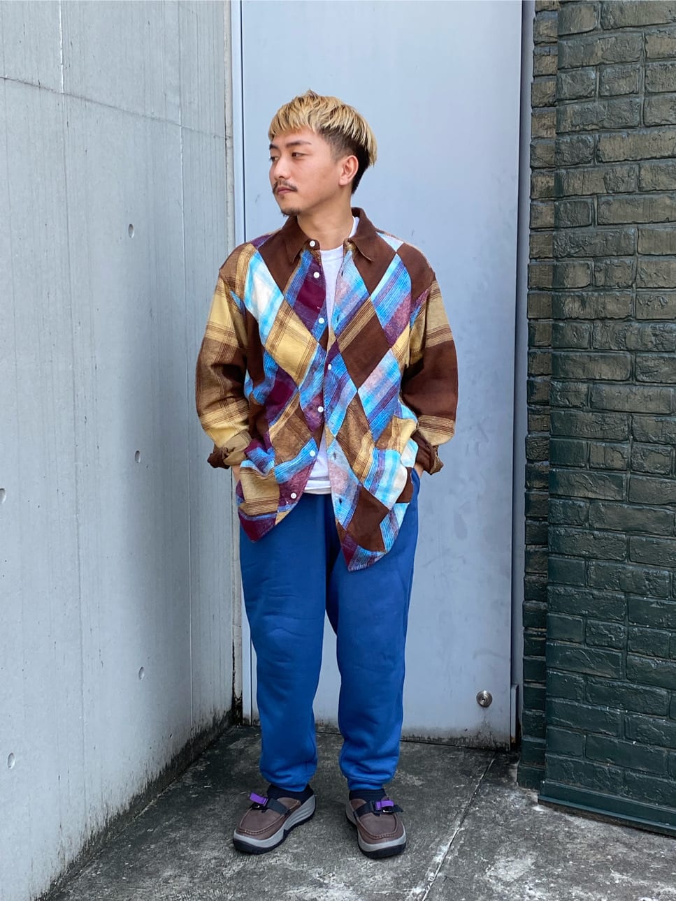 WISMのコーディネートを紹介します。｜Rakuten Fashion(楽天ファッション／旧楽天ブランドアベニュー)2155777
