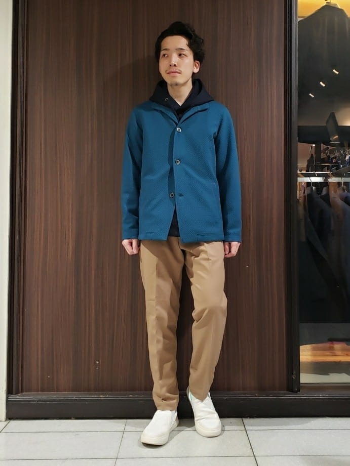 TAKEO KIKUCHIのスタンドカラー ジャージー ジャケットを使ったコーディネートを紹介します。｜Rakuten Fashion(楽天ファッション／旧楽天ブランドアベニュー)2158137