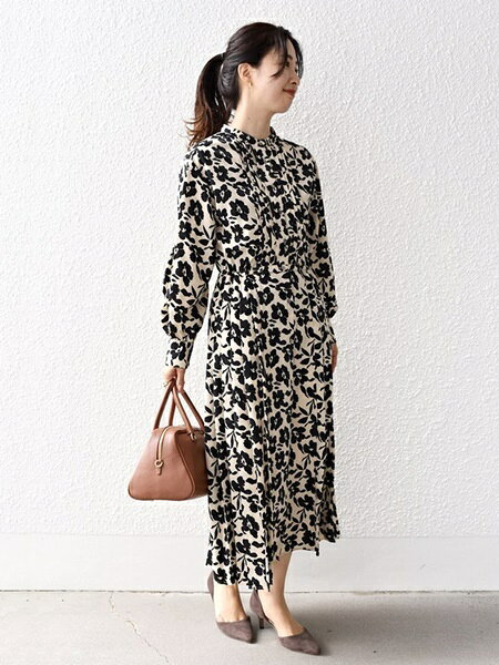 新品✨SHIPS ドットバンドカラープ リーツ ロングワンピース 手洗い SHIPS any:〈手洗い可能〉ドット バンドカラー フレンチ プリーツ