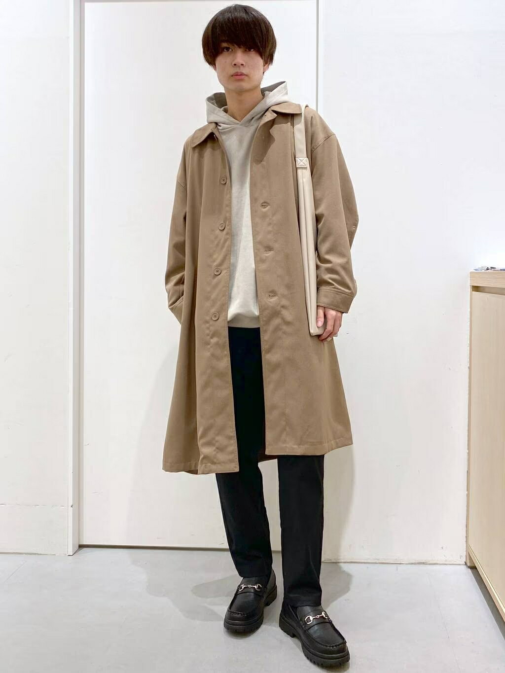 LAKOLEのタンクソールビットローファーを使ったコーディネートを紹介します。｜Rakuten Fashion(楽天ファッション／旧楽天ブランドアベニュー)2210888