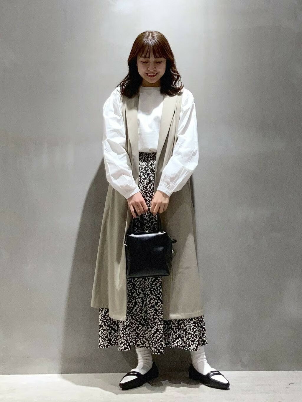 LAKOLEのコーディネートを紹介します。｜Rakuten Fashion(楽天ファッション／旧楽天ブランドアベニュー)2210905