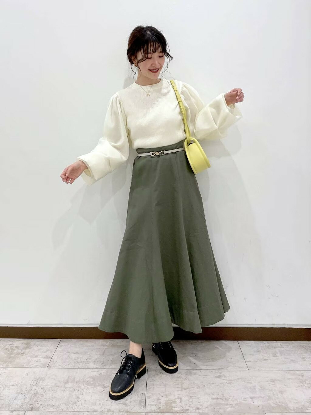 mysty womanのビットベルトを使ったコーディネートを紹介します。｜Rakuten Fashion(楽天ファッション／旧楽天ブランドアベニュー)2225347