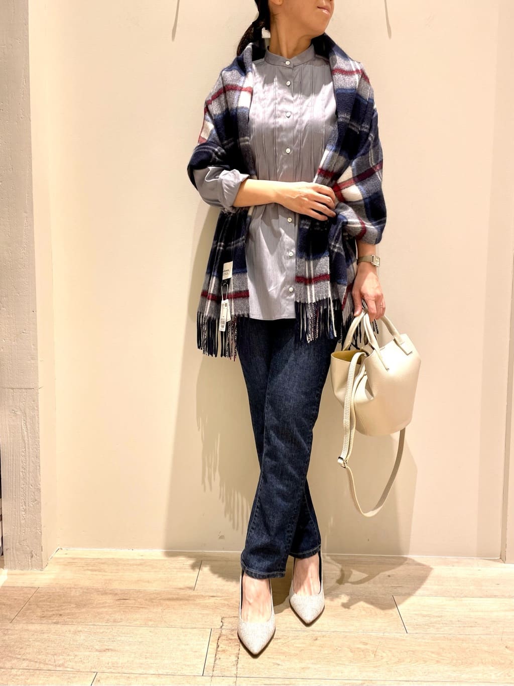 NEWYORKERのコンパクトブロード ピンタックシャツを使ったコーディネートを紹介します。｜Rakuten Fashion(楽天ファッション／旧楽天ブランドアベニュー)2235384