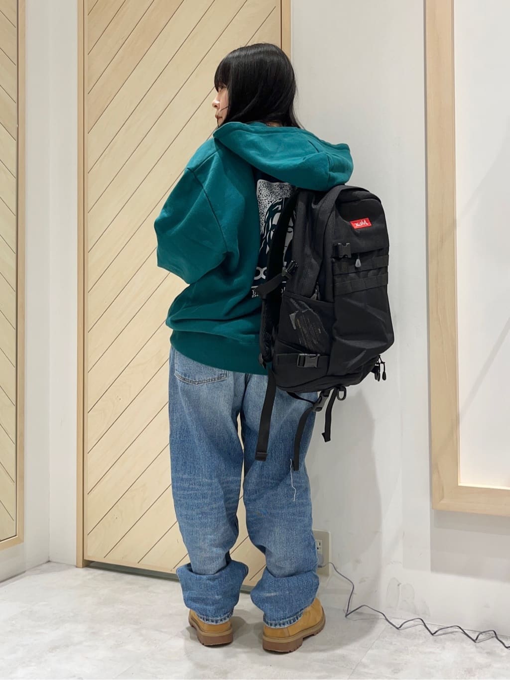 X-girlのMILLS LOGO ADVENTURE BACKPACK バッグ X-girlを使ったコーディネートを紹介します。｜Rakuten Fashion(楽天ファッション／旧楽天ブランドアベニュー)2236113