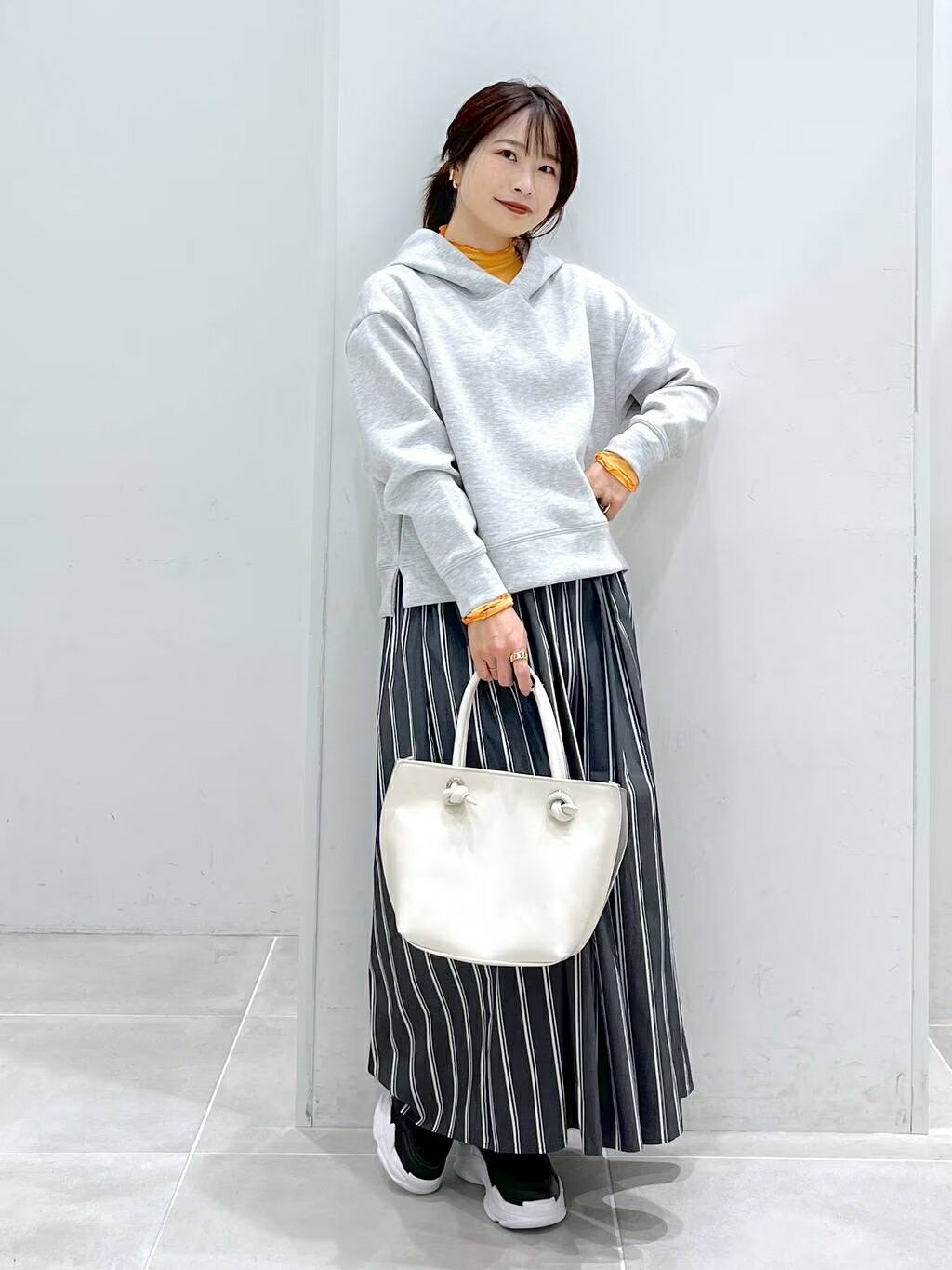 LAKOLEのコーディネートを紹介します。｜Rakuten Fashion(楽天ファッション／旧楽天ブランドアベニュー)2238255