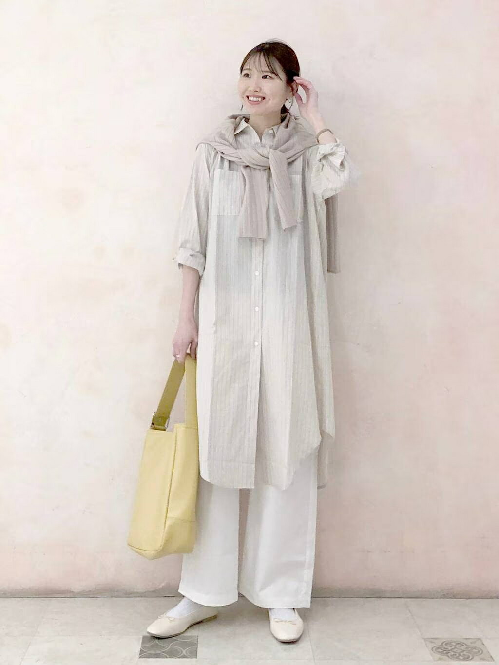 LAKOLEのスクエアトゥバレエシューズを使ったコーディネートを紹介します。｜Rakuten Fashion(楽天ファッション／旧楽天ブランドアベニュー)2245510