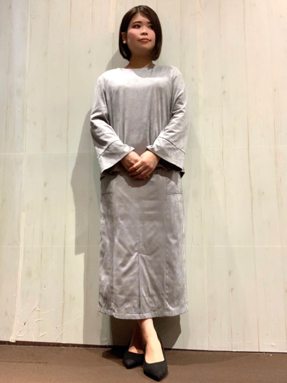 TAKA-Qのフェイクスエード タイトスカート(セットアップ可能)を使ったコーディネートを紹介します。｜Rakuten Fashion(楽天ファッション／旧楽天ブランドアベニュー)2246048